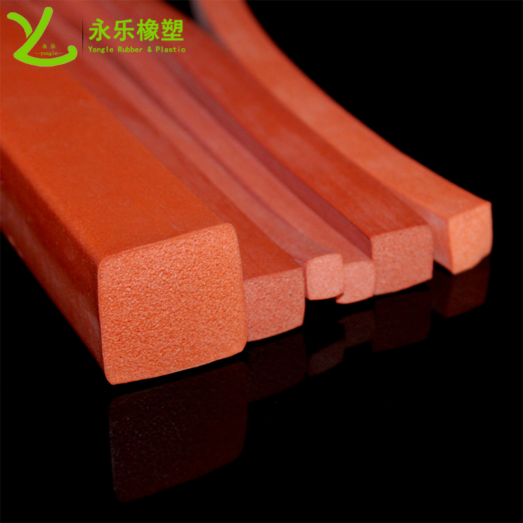 濱海新擠出硅膠密封條，耐高溫發(fā)泡硅膠條，阻燃硅膠發(fā)泡條