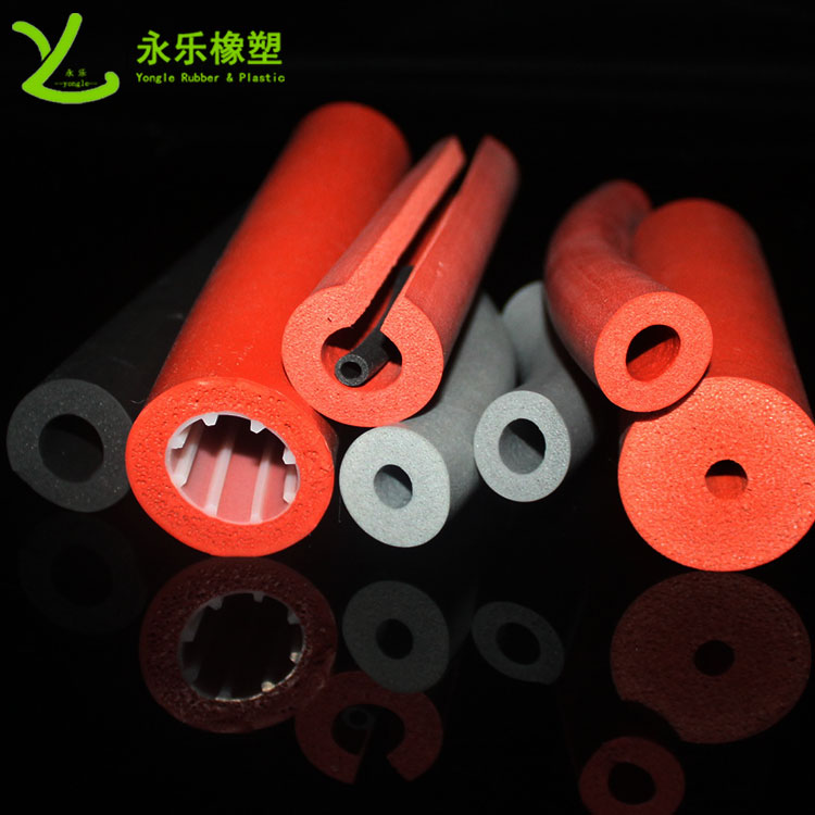 武清硅膠發(fā)泡管，耐高溫發(fā)泡硅膠管，保溫發(fā)泡硅膠管