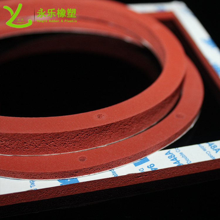 定制模壓發(fā)泡硅膠墊，無氣味模壓發(fā)泡硅膠墊，耐高溫模壓發(fā)泡硅膠墊