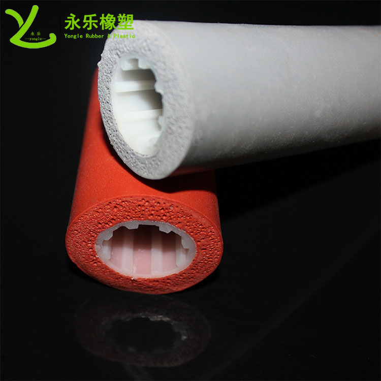 復(fù)合發(fā)泡硅膠管，耐高溫發(fā)泡硅膠管，保溫發(fā)泡硅膠管