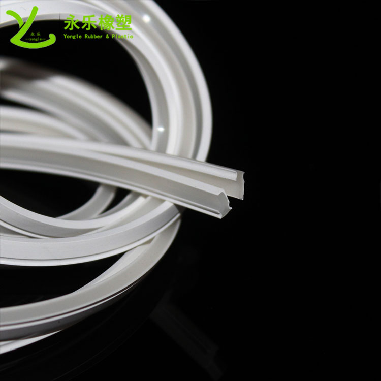 擠出雙色硅膠產(chǎn)品，防水硅膠燈條，耐高溫硅膠燈條